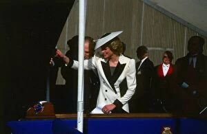 Images Dated 14th October 1985: Princess Diana launching the Frigate HMS Cornwall at Yarrow Shipbuilders Ltd in