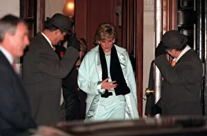 PRINCESS DIANA LEAVING THE LANESBOROUGH HOTEL AFTER GIVING A STAFF CHRISTMAS LUNCH BEING PRINCESS DIANA LEAVING THE LANESBOROUGH HOTEL AFTER GIVING A STAFF CHRISTMAS LUNCH BEING