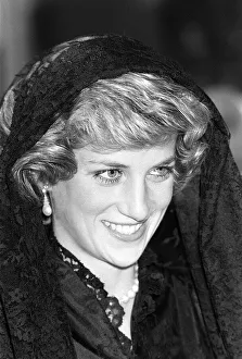 Princess Diana meets Pope John Paul II at the Vatican in Rome, Italy Princess Diana meets Pope John Paul II at the Vatican in Rome, Italy