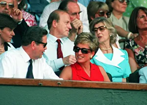 PRINCESS DIANA WATCHING THE MENS SINGLES FINAL AT WIMBLEDON - JULY 1994 PRINCESS DIANA WATCHING THE MENS SINGLES FINAL AT WIMBLEDON - JULY 1994