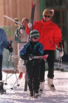 PRINCESS OF WALES WITH SON PRINCE HARRY AS THEY TAKE A SKIING HOLIDAY IN LECH PRINCESS OF WALES WITH SON PRINCE HARRY AS THEY TAKE A SKIING HOLIDAY IN LECH