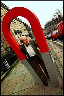 Professor heinz wolff april 1998 in edinburgh today (monday Professor heinz wolff april 1998 in edinburgh today (monday