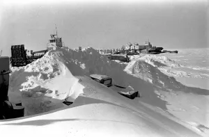 Prudhoe Bay Alaska. April 1977 77-02128-005 Prudhoe Bay Alaska. April 1977 77-02128-005