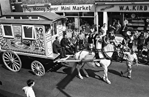 Psychodelic gipsy caravan owned by John Lennon, leaves Chertsey for his home in St Psychodelic gipsy caravan owned by John Lennon, leaves Chertsey for his home in St