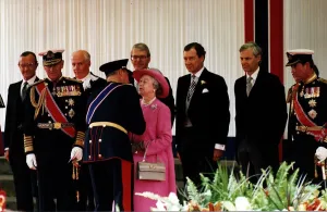 Queen Elizabeth II King Harald V of Norway kissing Queen pink coat hat Charlotte Square Queen Elizabeth II King Harald V of Norway kissing Queen pink coat hat Charlotte Square