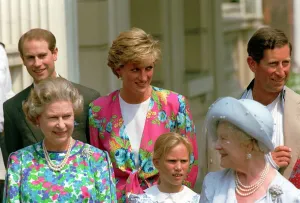 Queen Mother Birthdays August 1990 On her 90th Birthday outside Clarence House Queen Mother Birthdays August 1990 On her 90th Birthday outside Clarence House