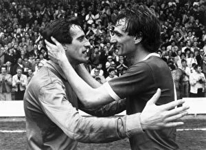 00236 Collection: Ray Clemence (left) Tottenham Hotspur goalkeeper congratulates former teammate Phil