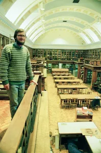 Refurbished, Central Library, Victoria Square, Middlesbrough, 30th December 1992 Refurbished, Central Library, Victoria Square, Middlesbrough, 30th December 1992