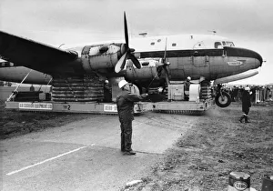 A Revolutionary Hovermove Method of Aircraft Recovery was Demonstrated at Heathrow A Revolutionary Hovermove Method of Aircraft Recovery was Demonstrated at Heathrow