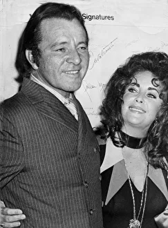 Richard Burton and Elizabeth Taylor at event in London - October 1970 Richard Burton and Elizabeth Taylor at event in London - October 1970