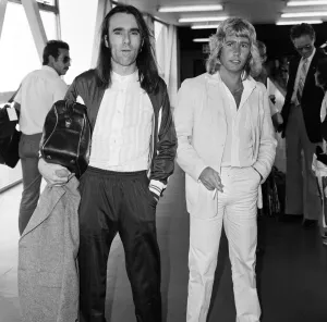 Rick Parfitt (right) and Francis Rossi (left) of the Status Quo pop group arriving at Rick Parfitt (right) and Francis Rossi (left) of the Status Quo pop group arriving at