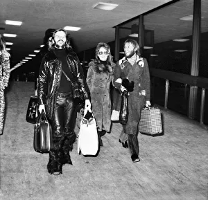 Ringo starr pictured with Lulu and her husband at Heathrow Airport Ringo starr pictured with Lulu and her husband at Heathrow Airport