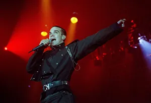 Robbie Williams Take That on stage in Glasgow 1994 Robbie Williams Take That on stage in Glasgow 1994