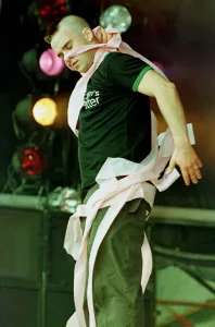 Robbie Williams T in the Park Concert 11th July 1998 T in the Park 98 singer Robbie Robbie Williams T in the Park Concert 11th July 1998 T in the Park 98 singer Robbie