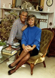 Robert Kilroy Silk TV Presenter in living room with his Wife Robert Kilroy Silk TV Presenter in living room with his Wife