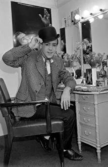 Robert Lindsay actor who is starring as Bill Snibson in the stage musical Me Robert Lindsay actor who is starring as Bill Snibson in the stage musical Me
