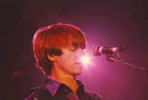 Rock group Crowded House perform in concert at Whitley Bay Ice Rink 29 May 1994 - singer Rock group Crowded House perform in concert at Whitley Bay Ice Rink 29 May 1994 - singer