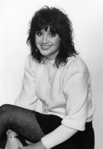 Rock star Linda Ronstadt pictured in London. January 1983 P005100 Rock star Linda Ronstadt pictured in London. January 1983 P005100