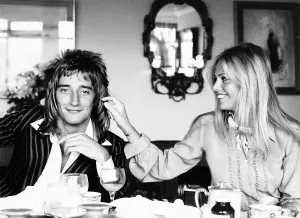 Rod Stewart Singer and Britt Ekland - February 1980 DBASE MSI Rod Stewart Singer and Britt Ekland - February 1980 DBASE MSI