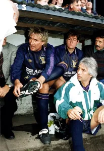 Rod Stewart singer nurses Achilles tendon football injury fixes boot Appeal Select LA Rod Stewart singer nurses Achilles tendon football injury fixes boot Appeal Select LA