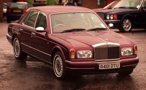 Rolls Royce Silver Seraph March 1998 luxury car Rolls Royce Silver Seraph March 1998 luxury car