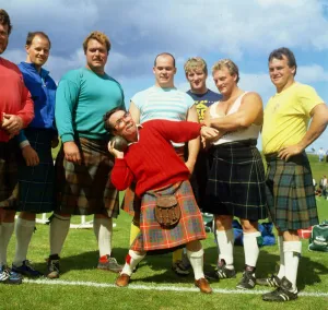 Ronnie Corbett at Highland Games August 1988 Ronnie Corbett at Highland Games August 1988