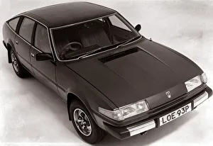Rover 3500 - Motors Motor Cars Car - June 1976 Leyland Cars Rover 3500 - Motors Motor Cars Car - June 1976 Leyland Cars