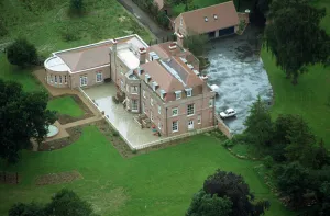 Rowneyberry Mansion bought by David Beckham Aug 1999 Rowneyberry Mansion bought by David Beckham Aug 1999