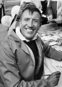 Roy Castle at record breaking event 28/08/1987 Roy Castle at record breaking event 28/08/1987
