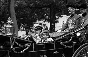 The Royal Children in their horse drawn coach, Jul 1986 wave to the crowds The Royal Children in their horse drawn coach, Jul 1986 wave to the crowds