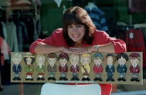Sally James TV Presenter September 1998 A©mirrorpix Sally James TV Presenter September 1998 A©mirrorpix