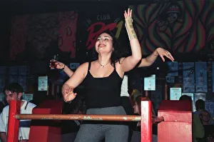 Scenes at Level One and RG1 nightclubs, Reading. 29th March 1999 Scenes at Level One and RG1 nightclubs, Reading. 29th March 1999