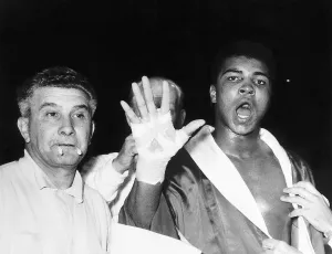 Scenes after the non-title heavyweight fight between American Cassius Clay Scenes after the non-title heavyweight fight between American Cassius Clay