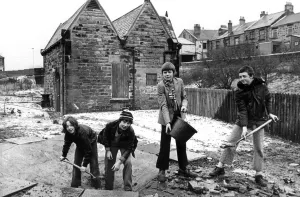 School children, left to right, Robert Hilton, Carl Allen School children, left to right, Robert Hilton, Carl Allen