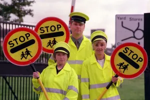 SCHOOL CROSSING PATROLS NORTH LANARKSHIRE AUGUST 1998 UNISON ARE CONCERNED ABOUT THE SCHOOL CROSSING PATROLS NORTH LANARKSHIRE AUGUST 1998 UNISON ARE CONCERNED ABOUT THE