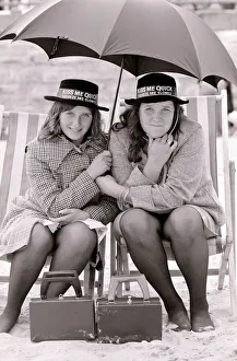 School girls Lorraine Stubberfield and Theresa Kelly from Swanscombe enjoy a day out at School girls Lorraine Stubberfield and Theresa Kelly from Swanscombe enjoy a day out at