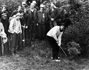 This is how Severiano Ballesteros got out of the rough in the Colgate World Matchplay This is how Severiano Ballesteros got out of the rough in the Colgate World Matchplay