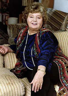 Shelley Winters Actress - September 1989 DBase Shelley Winters Actress - September 1989 DBase
