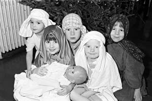 Shepley First School prepare for their Nativity Play. 9th December 1991 Shepley First School prepare for their Nativity Play. 9th December 1991