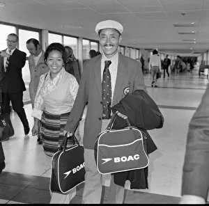 Sherpa Tensing Norgay (Sherpa Tenzing Norgay) and his wife Baku arrive at Heathrow Sherpa Tensing Norgay (Sherpa Tenzing Norgay) and his wife Baku arrive at Heathrow