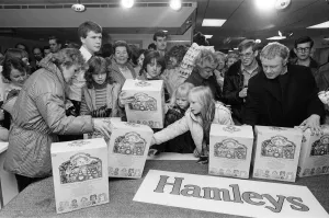Shoppers buying Cabbage Patch Dolls at Hamleys, London toy store. 3rd December 1983 Shoppers buying Cabbage Patch Dolls at Hamleys, London toy store. 3rd December 1983