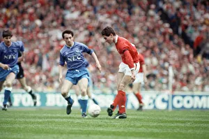 Simod Cup final at Wembley Stadium. Nottingham Forest defeated Everton 4-3 Simod Cup final at Wembley Stadium. Nottingham Forest defeated Everton 4-3