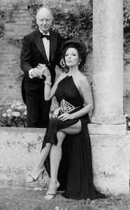 Sir John Guilgud and Joan Collins September 1978 In Roald Dahl's " Sir John Guilgud and Joan Collins September 1978 In Roald Dahl's "