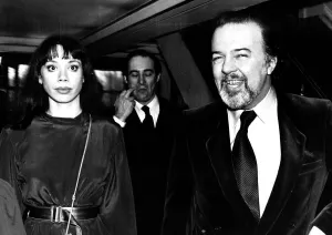 Sir Peter Hall actor with soprano lover Maria Ewing January 1981 MSI Sir Peter Hall actor with soprano lover Maria Ewing January 1981 MSI