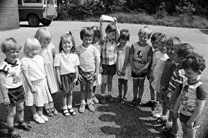 Smart scanner supporters are these children from Birchencliffe Playgroup Smart scanner supporters are these children from Birchencliffe Playgroup