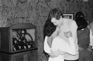 Snooker player Steve Davis having dance with a fan. 8th June 1981 Snooker player Steve Davis having dance with a fan. 8th June 1981