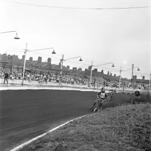 Speedway at stoke, motorsport. June 1960 M4380-006 Speedway at stoke, motorsport. June 1960 M4380-006