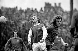 Images Dated 31st March 1975: Sport Football Arsenal v Sheffield United 1974 / 75 Season