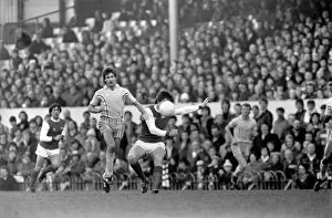 Images Dated 1st February 1981: Sport: Football: Arsenal vs. Coventry. Action from the match. February 1981 81-00516-093