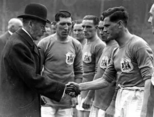 00236 Collection: Sport - Football - FA Cup Final - 1927 - Cardiff City v Arsenal - King George V watched
